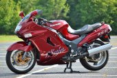 2000 Kawasaki ZZR 1100 photo